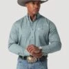 Men's Wrangler George Strait Button Down Shirt #112317186